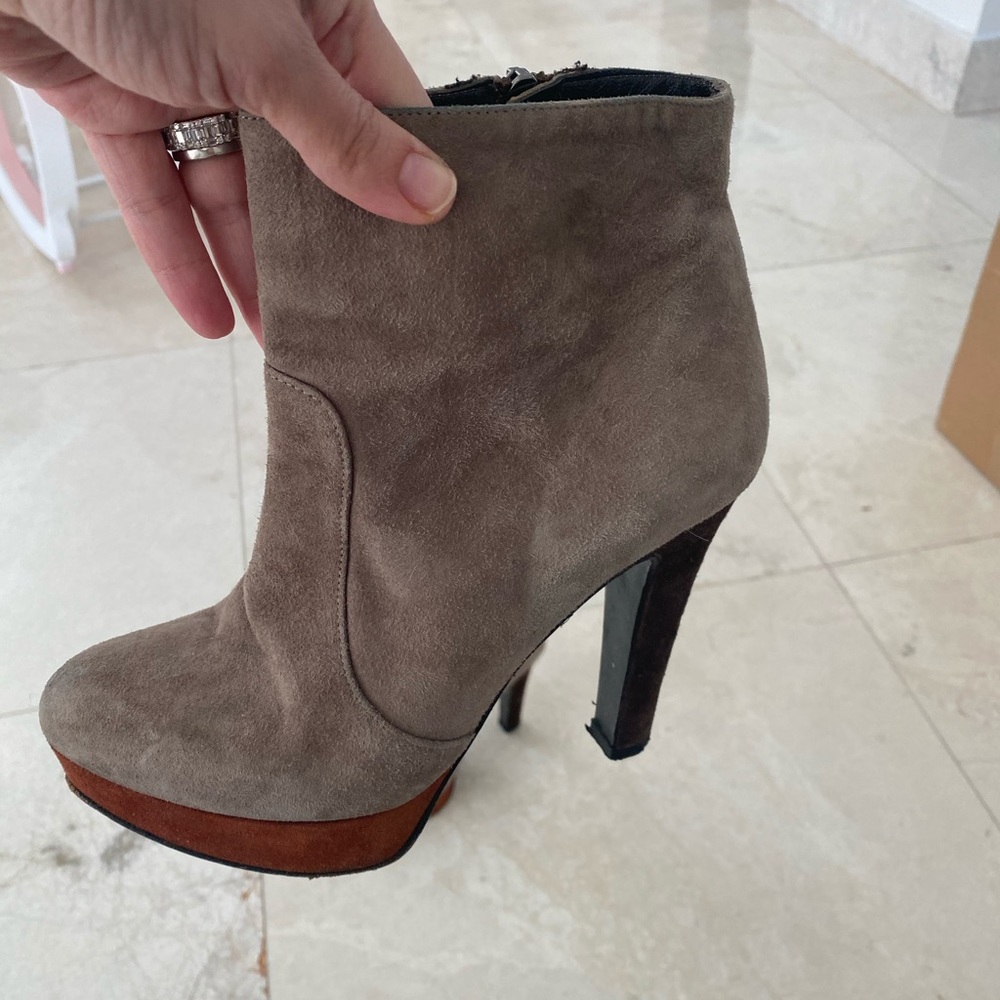 Booties - Picture 3 of 4